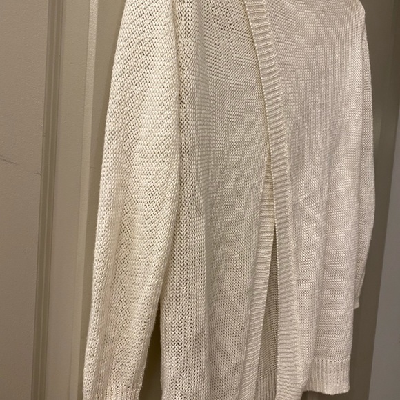 Worn Once Stunning 360 Cashmere Linen Acrylic Sweater White Open Back Size Small - Picture 3 of 5